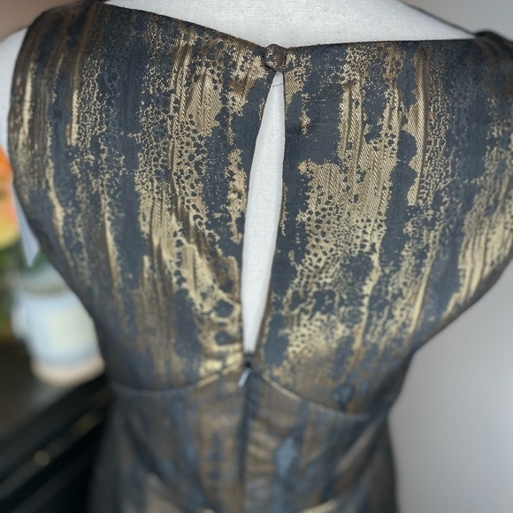 𝅺NWOT S Collections Black and Gold Cocktail Dress size 6 - Picture 15 of 16